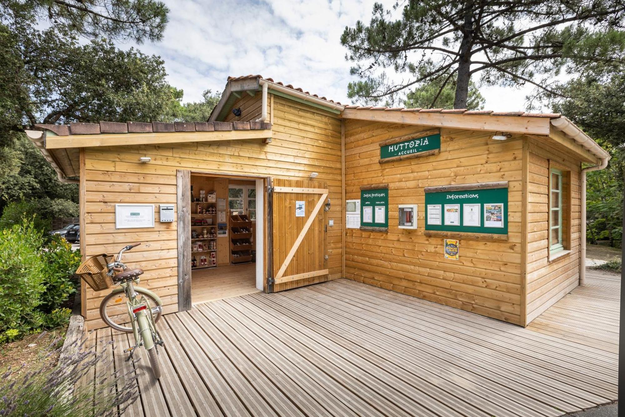 Huttopia Oleron Les Chenes Verts โดลุส โดเลรง ภายนอก รูปภาพ